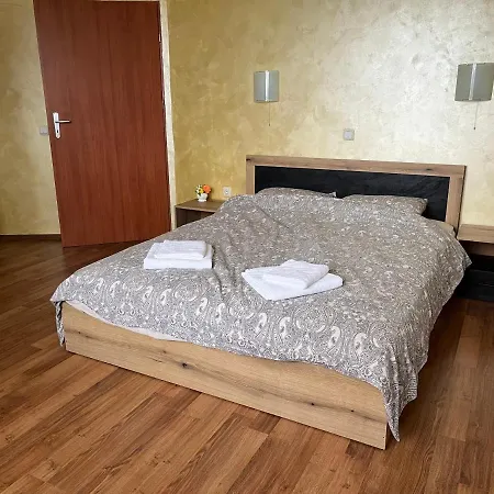 Apartment Eggo - Oasis Kamchia *